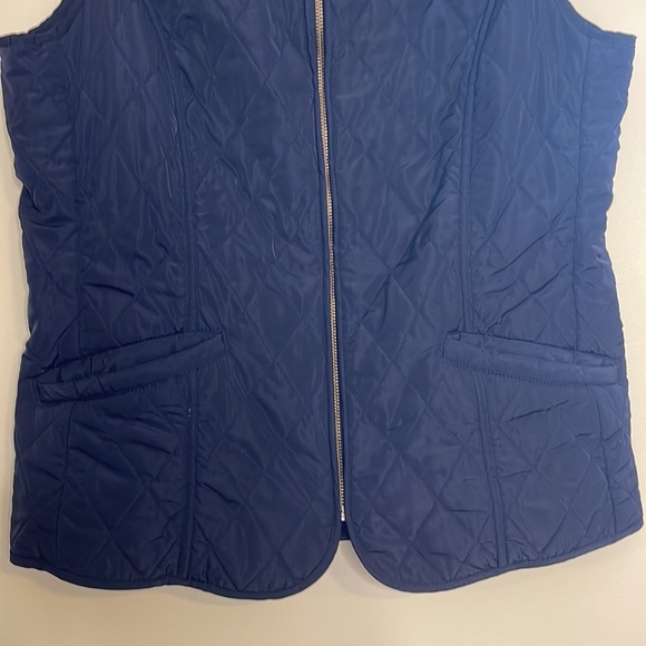 TALBOTS navy quilted vest - Picture 3 of 4